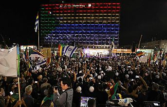 İsrail'de onbinler ırkçı yasayı protesto etti