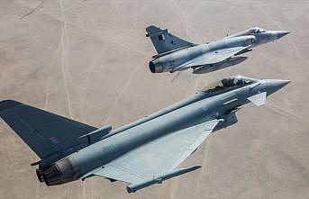 Katar İngiltere'den 24 savaş ve 9 eğitim uçağı aldı