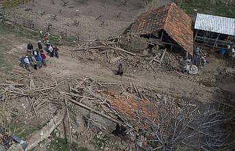 Acıpayam'da depremin ardından 375 artçı sarsıntı meydana geldi
