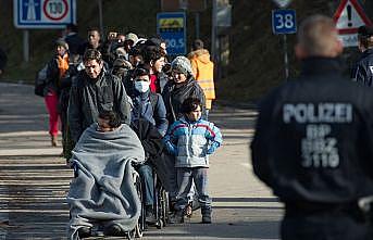 Almanya'da sığınmacılara karşı geçen yıl 2 bin suç işlendi