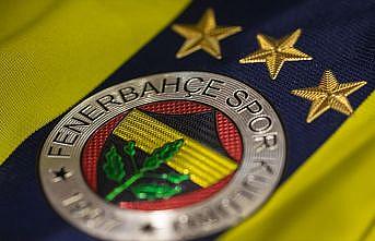 Fenerbahçe, iki genç futbolcusuyla profesyonel sözleşme imzaladı