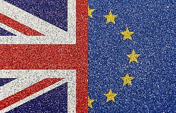 AB ve İngiltere Brexit'i 31 Ekim'e erteledi