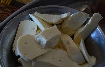 Sason yaylalarında sütün tulum peynirine yolculuğu