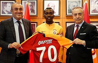 Galatasaray'da Onyekuru'nun transfer süreci tamamlandı