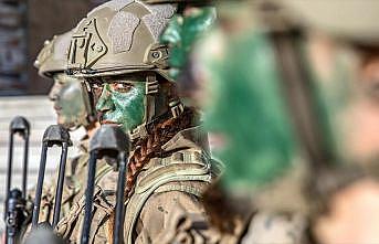 Türkiye'nin ilk kadın komando astsubayları göreve hazır