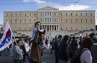 Yunanistan'da 24 saatlik memur grevi hayatı felç etti