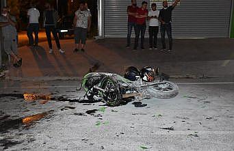Sakarya'da otomobil ile motosiklet çarpıştı: 4 yaralı