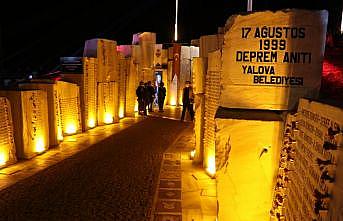 Marmara Depremi'nde hayatını kaybedenler Yalova'da anıldı