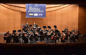 Bursa Bölge Devlet Senfoni Orkestrası sezonu piyanist Gülsin Onay'la açacak