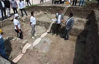 Kazıda rastlanan iskeletin “Batı Anadolu’nun en eski ergen insanı“na ait olduğu tespit edildi