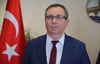 TÜ Rektörü Tabakoğlu: “Kovid-19 hastalığına yakalanan hastaların yüzde 5'inde zatürre gelişiyor“