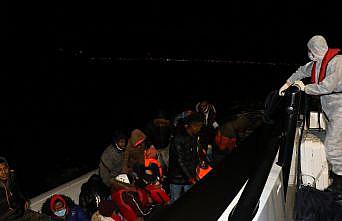 Çanakkale açıklarında 23 sığınmacı kurtarıldı