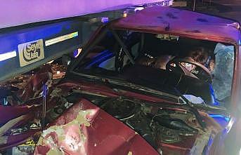 Kırklareli'nde otomobil ile tır çarpıştı: 2 yaralı
