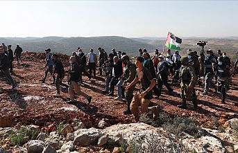 Yahudi yerleşimciler Batı Şeria'da Filistinli çiftçilere saldırdı