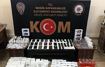 Bursa'da gümrük kaçağı cep telefonu ve aksesuarlar ele geçirildi