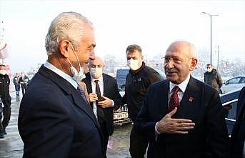 CHP Genel Başkanı Kılıçdaroğlu, Sakarya ve Düzce'de temaslarda bulundu