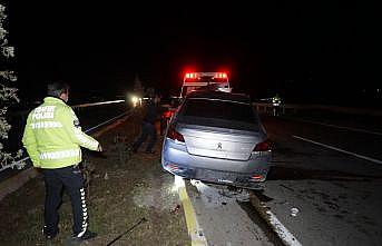 Balıkesir'de trafik kazası: 3 yaralı