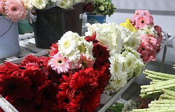 Yalova'daki çiçek mezatlarında Sevgililer Günü öncesi satışlar 3 kat arttı
