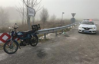 Edirne'de motosikletle seyir halindeyken rahatsızlanıp yere düşen kişi yaşamını yitirdi