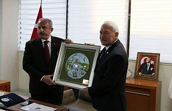 TBMM Başkanı Mustafa Şentop ve Bakan Ersoy Lapseki Belediyesini ziyaret etti