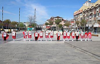 Doğu Marmara ve Batı Karadeniz'de 23 Nisan Ulusal Egemenlik ve Çocuk Bayramı kutlandı