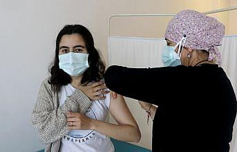 Edirne, Kırklareli ve Tekirdağ'da basın mensuplarının ilk doz Kovid-19 aşıları uygulanmaya başlandı