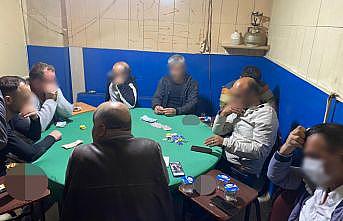 Tekirdağ'da kumar oynayan ve Kovid-19 tedbirlerini ihlal eden 9 kişiye para cezası uygulandı