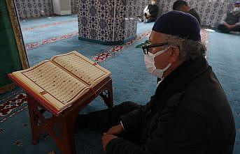 Tekirdağ'daki camilerde mukabele geleneği devam ediyor