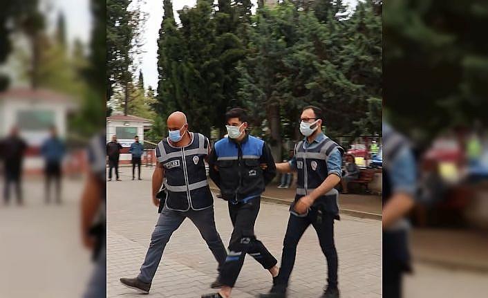 Yalova'da “dur“ ihtarına uymayarak bir polisin şehit olmasına yol açan zanlı tutuklandı