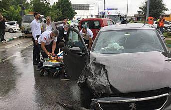 Gelecek Partisi Genel Başkan Yardımcısı Ün, Kırklareli'nde geçirdiği trafik kazasında yaralandı