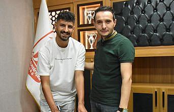 Balıkesirspor iç transferde 5 oyuncusu ile yeniden anlaştı