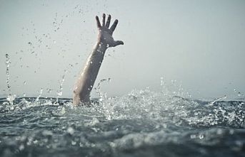 Bursa'da denizde boğulma tehlikesi geçiren kişi hastanede yaşamını yitirdi