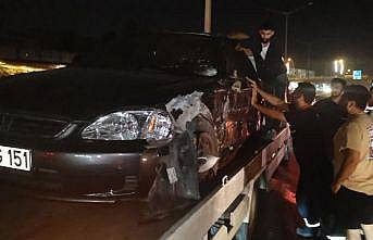 Kocaeli'de ters yöne giren otomobil kazaya neden oldu: 4 yaralı
