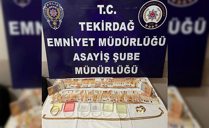 Tekirdağ'da yaşlı kadınları telefonda dolandıran zanlılar İstanbul'da yakalandı