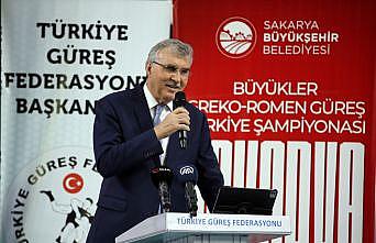 Grekoromen Güreş Türkiye Şampiyonası Sakarya'da devam ediyor