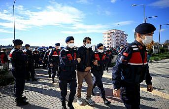 Kıyıköy Belediyesinde usulsüzlük ve rüşvet iddiasıyla gözaltına alınan 6 şüpheli adliyede