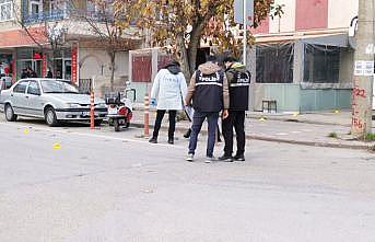 Kocaeli'de iki grup arasında çıkan silahlı kavgada 3 kişi yaralandı