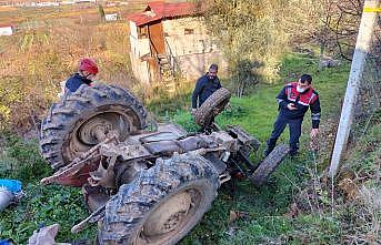 Sakarya'da traktörün altında kalan sürücü hayatını kaybetti