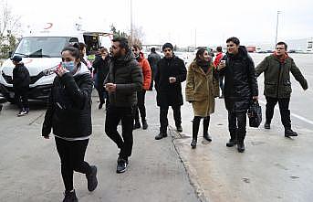 Ukrayna'dan tahliye edilenler Türkiye'nin gücünü zor anlarında hissettiklerini belirtti