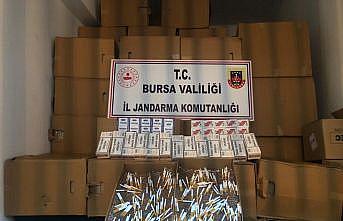 Bursa'da kaçak sigara operasyonunda  şüpheliler gözaltına alındı