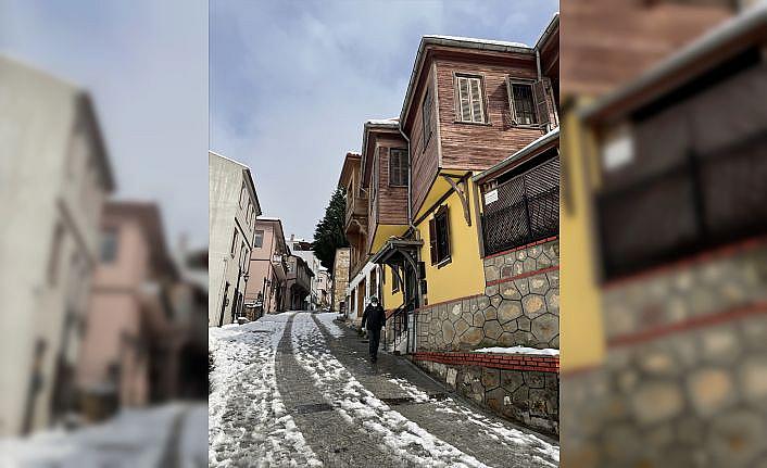 Doğu Marmara ve Batı Karadeniz'de kar etkisini sürdürüyor