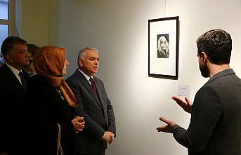 Tekirdağ'da Öncü Türk Kadın Portreleri gravür sergisi açıldı