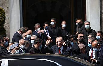 Cumhurbaşkanı Erdoğan cuma namazını Ayasofya-i Kebir Camii'nde kıldı