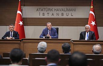 Cumhurbaşkanı Erdoğan Suudi Arabistan'a hareketinden önce basın toplantısı düzenledi