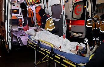 Türk hasta tedavileri için ambulans uçakla Türkiye'ye getirildi