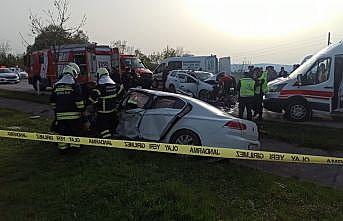 Kocaeli'de iki otomobilin çarpıştığı kaza