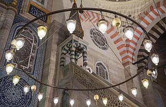Diyanet İşleri Başkanı Erbaş, Süleymaniye Camisi'nde Ramazan Bayramı hutbesini irat etti: