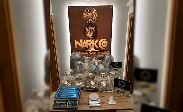 Mardin'den Çanakkale'ye gönderilen kargodan uyuşturucu çıktı