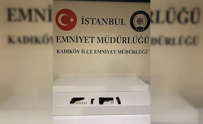 Kadıköy'deki silahlı kavgaya ilişkin 2 şüpheli tutuklandı