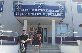 Balıkesir'de uyuşturucu ticaretinden 2 şüpheli tutuklandı